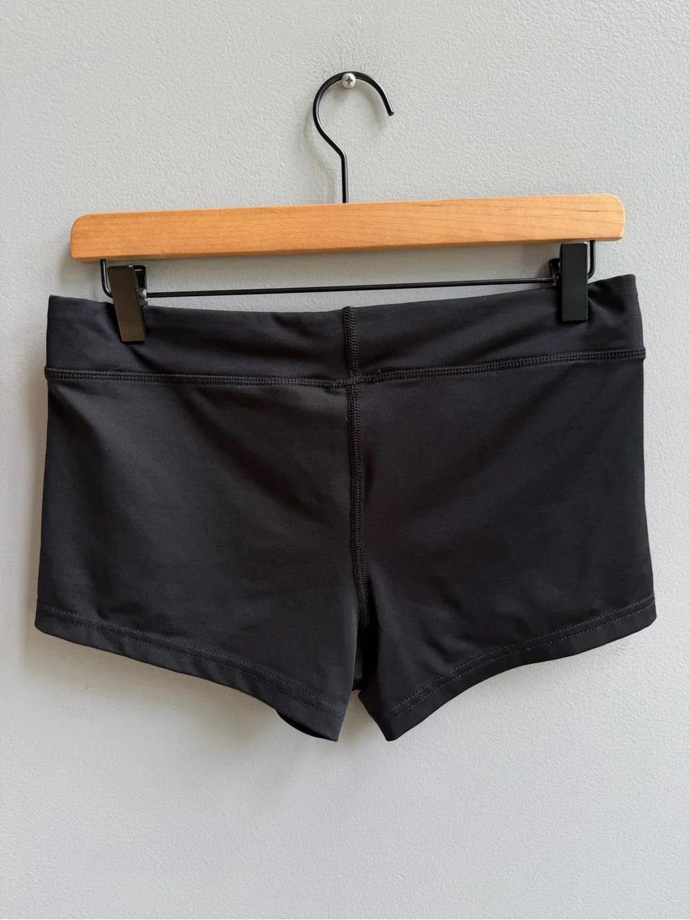 Nike Women’s Black Performance Volleyball Spandex Shorts with Swoosh Medium